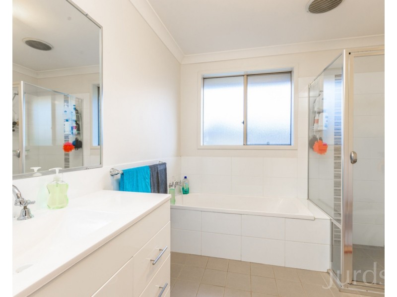 10 Tempranillo Crescent, Cessnock NSW 2325