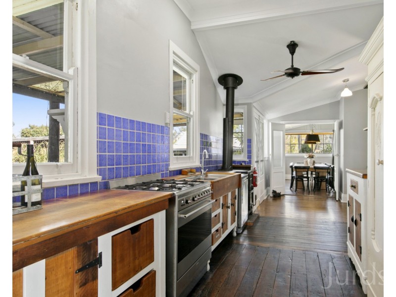 8 Owens Avenue, Millfield NSW 2325