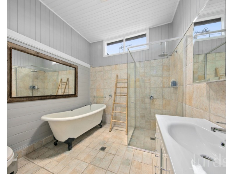 8 Owens Avenue, Millfield NSW 2325