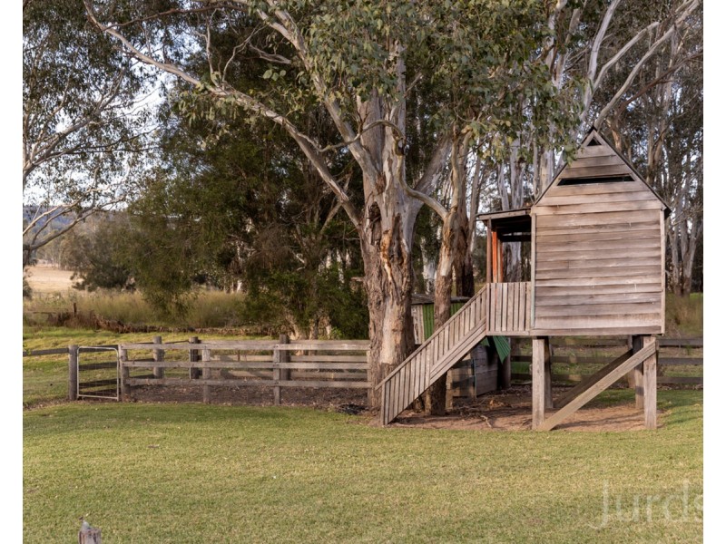 8 Owens Avenue, Millfield NSW 2325