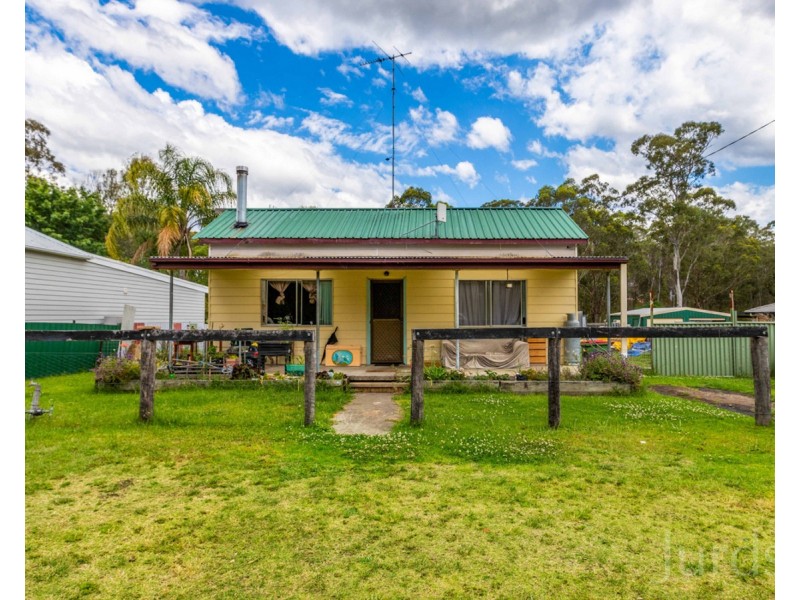 1055 Wollombi Road, Greta Main NSW 2325