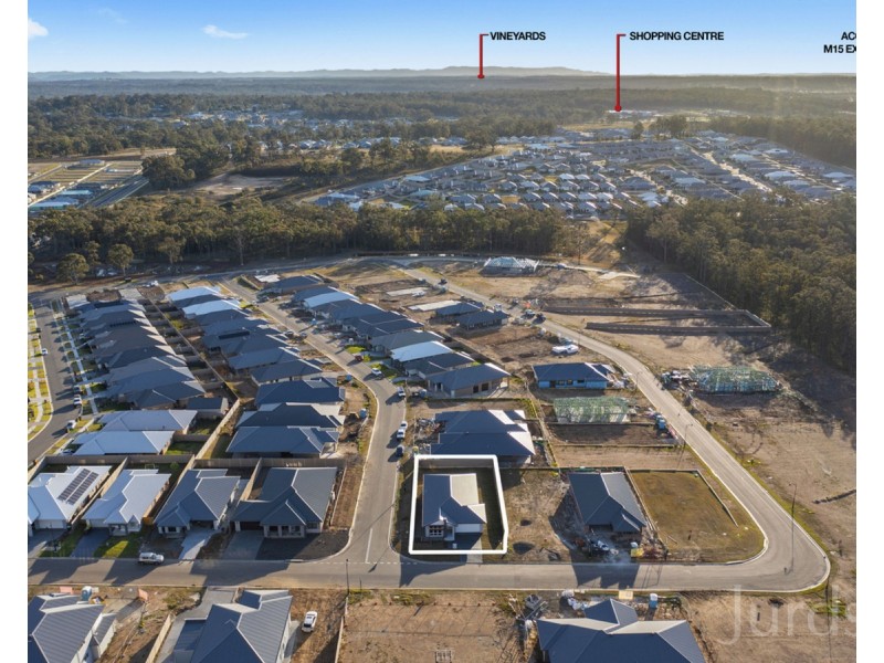 17 Moran Parkway, North Rothbury NSW 2335