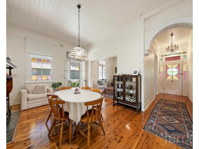 2 Wade Street, Cessnock NSW 2325