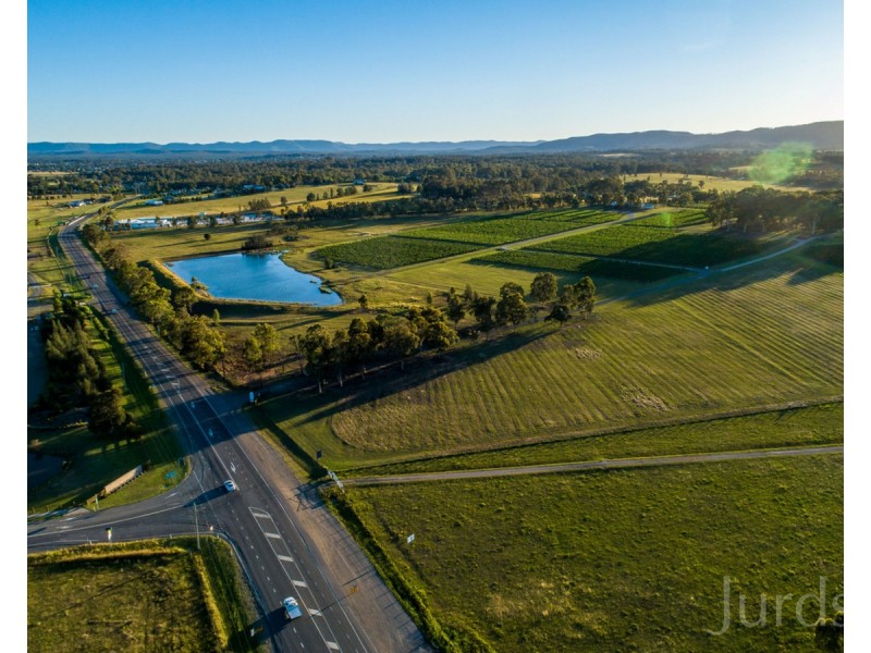 305 Wine Country Drive, Nulkaba NSW 2325