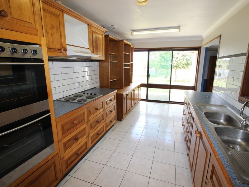 7 Middle St, East Branxton NSW 2335