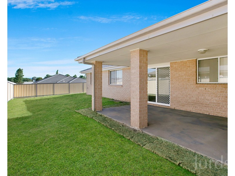 29 Zinfandel Circuit, Cessnock NSW 2325