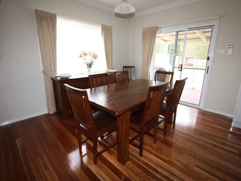 18 Howe Street, Broke NSW 2330