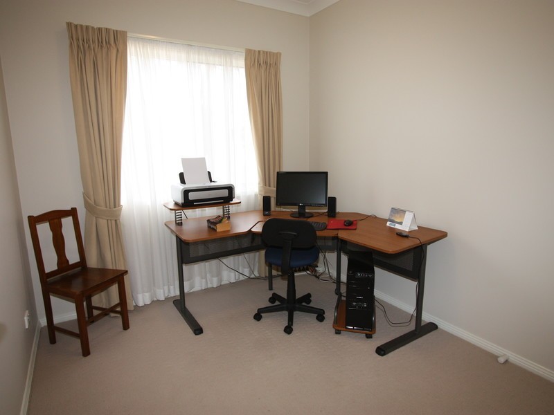 18 Howe Street, Broke NSW 2330