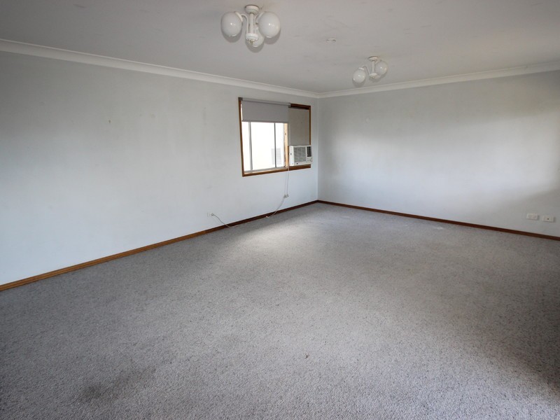 24A Shedden St, Cessnock NSW 2325