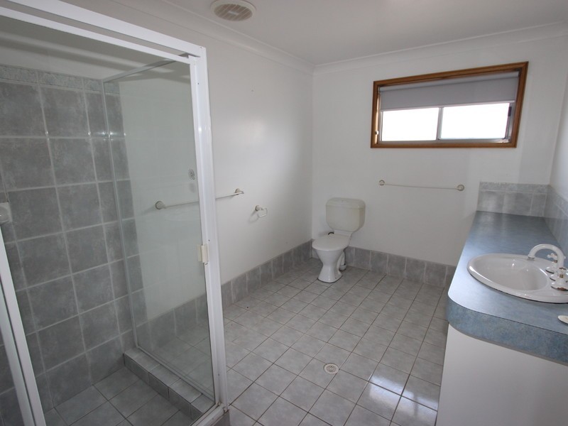 24A Shedden St, Cessnock NSW 2325