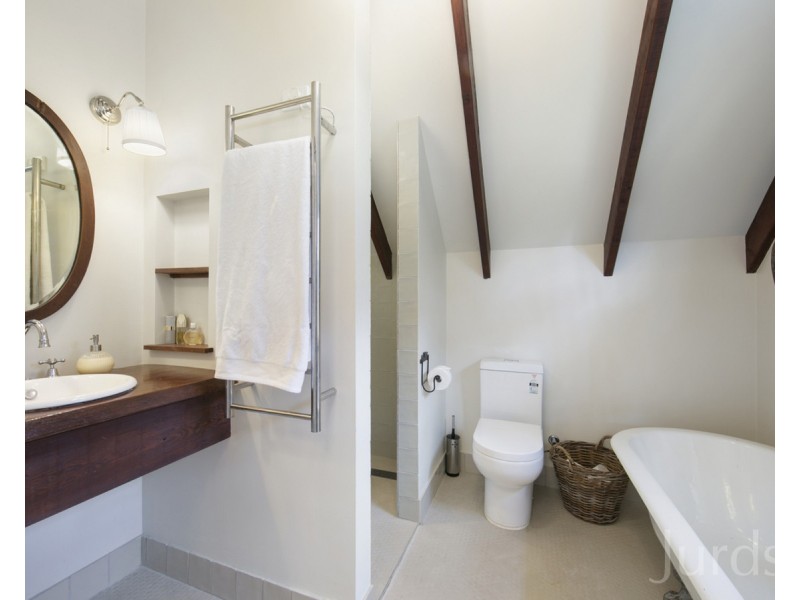 14 Merewether Close, North Rothbury NSW 2335