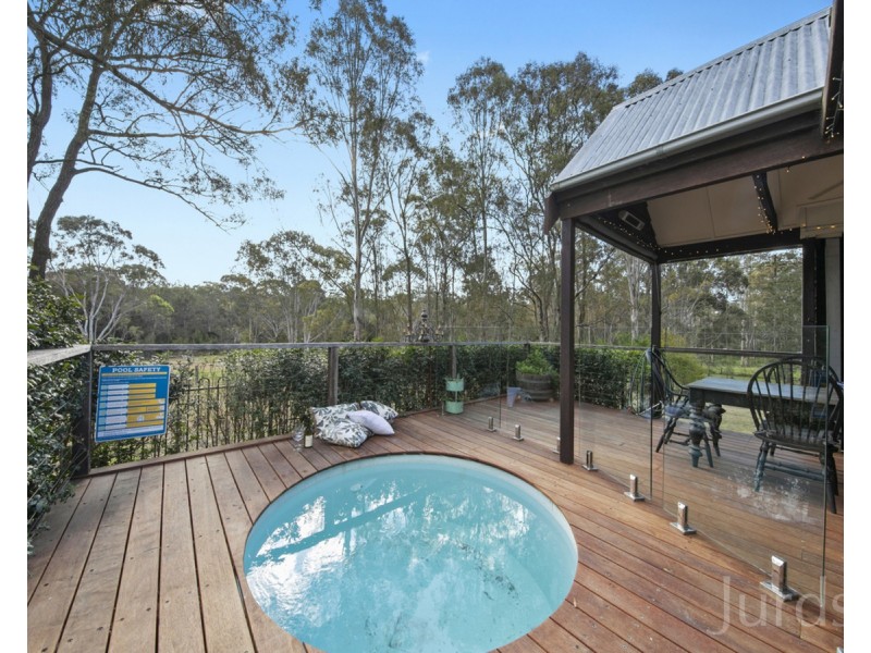 14 Merewether Close, North Rothbury NSW 2335