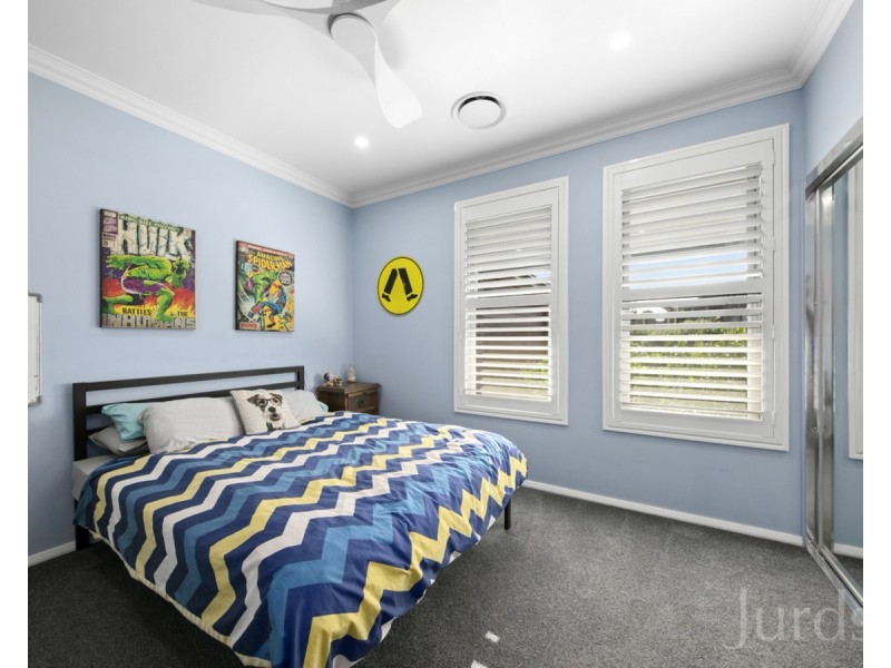 8 Albuera Close, Morpeth NSW 2321