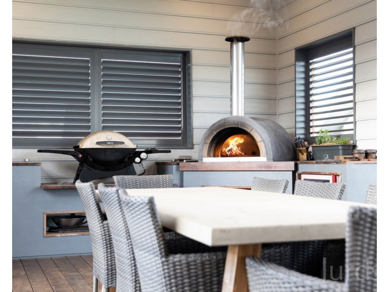 8 Albuera Close, Morpeth NSW 2321