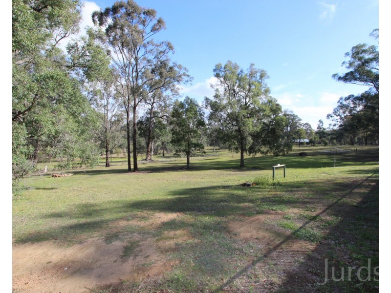 42 Tuckers Lane, North Rothbury NSW 2335