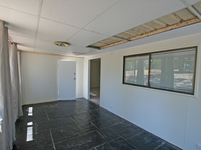 708 Lake Road, Elrington NSW 2325