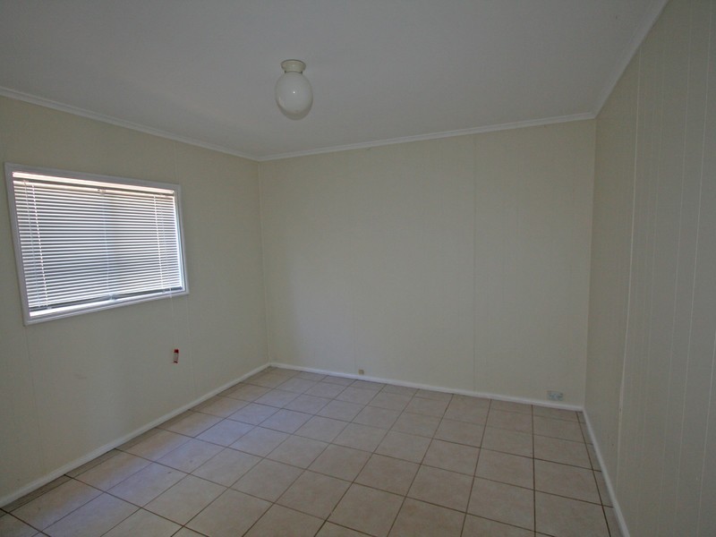 708 Lake Road, Elrington NSW 2325
