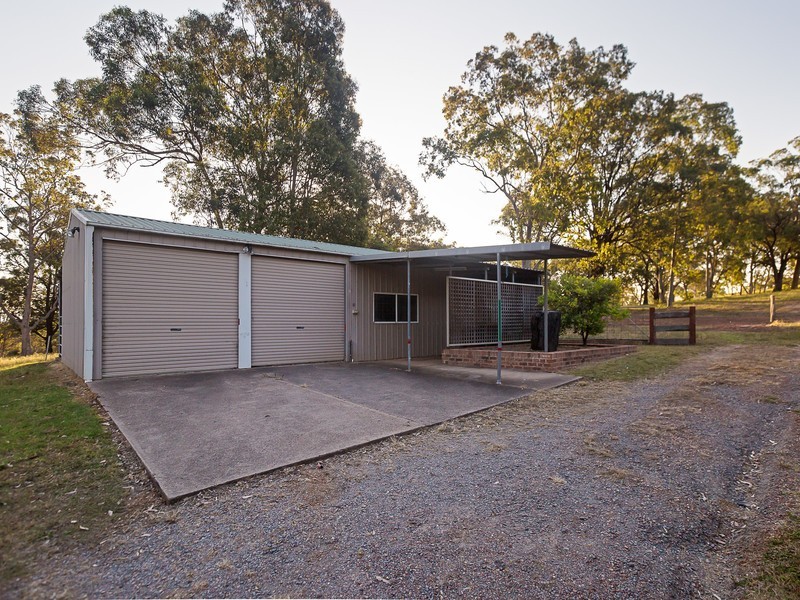 42 Orient Street, Greta NSW 2334