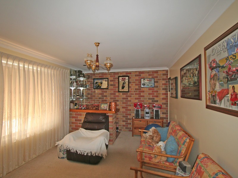 30 Mcfarlane Street, Cessnock NSW 2325