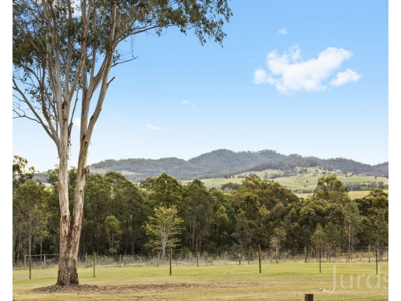 402 McMullins Road, Branxton NSW 2335