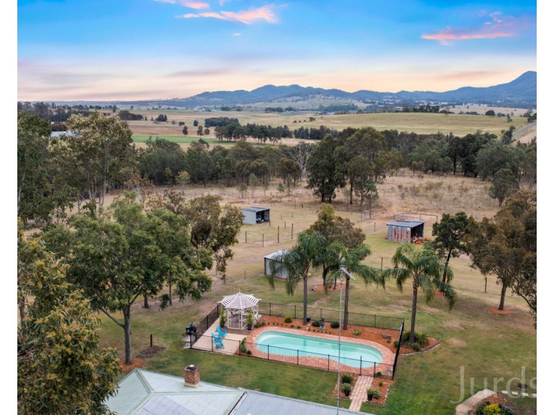 402 McMullins Road, Branxton NSW 2335