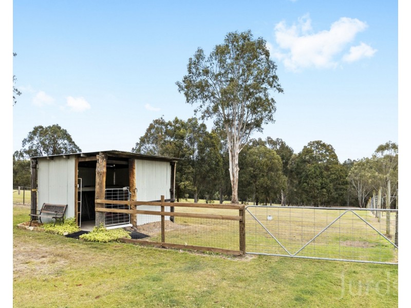 402 McMullins Road, Branxton NSW 2335