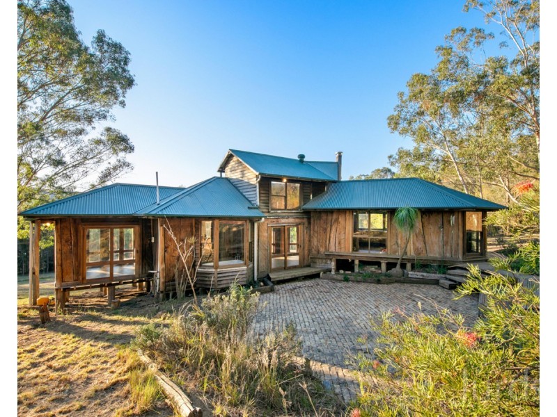 697 Wollombi Road, Broke NSW 2330