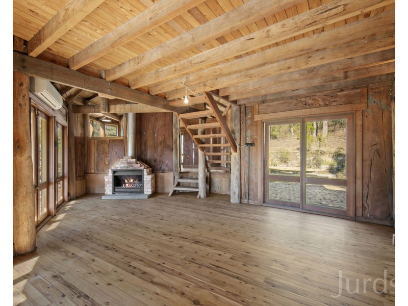 697 Wollombi Road, Broke NSW 2330