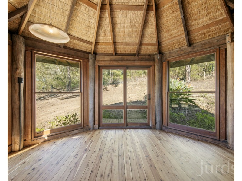 697 Wollombi Road, Broke NSW 2330