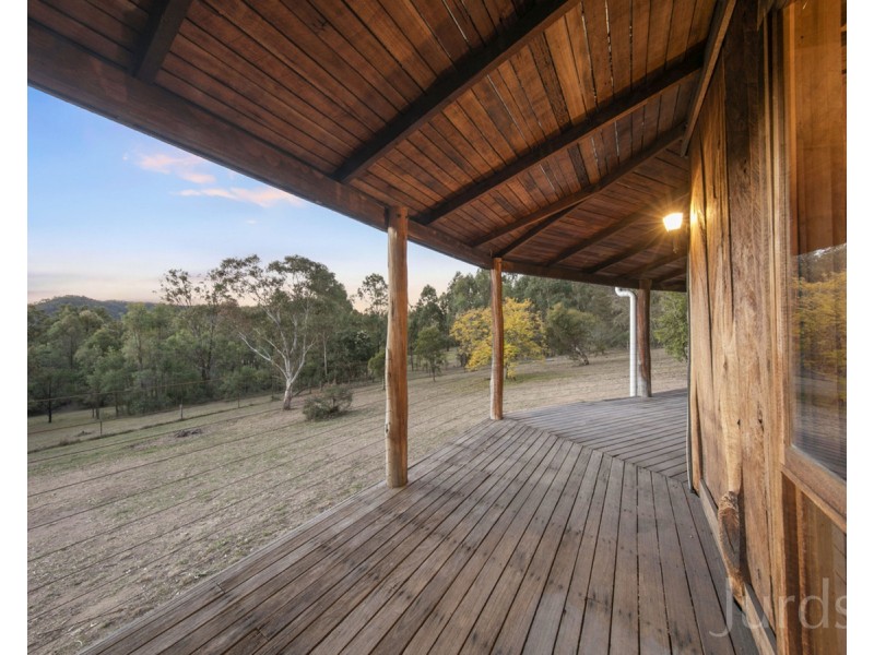 697 Wollombi Road, Broke NSW 2330