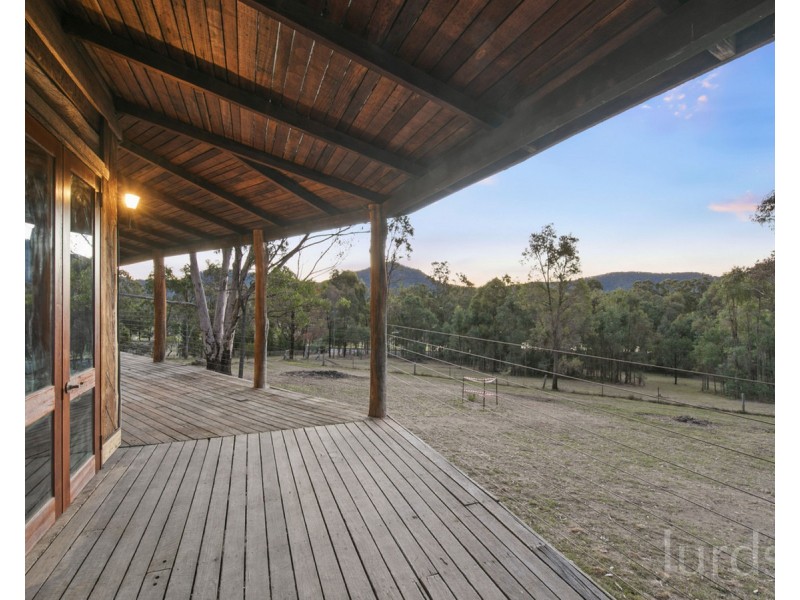 697 Wollombi Road, Broke NSW 2330