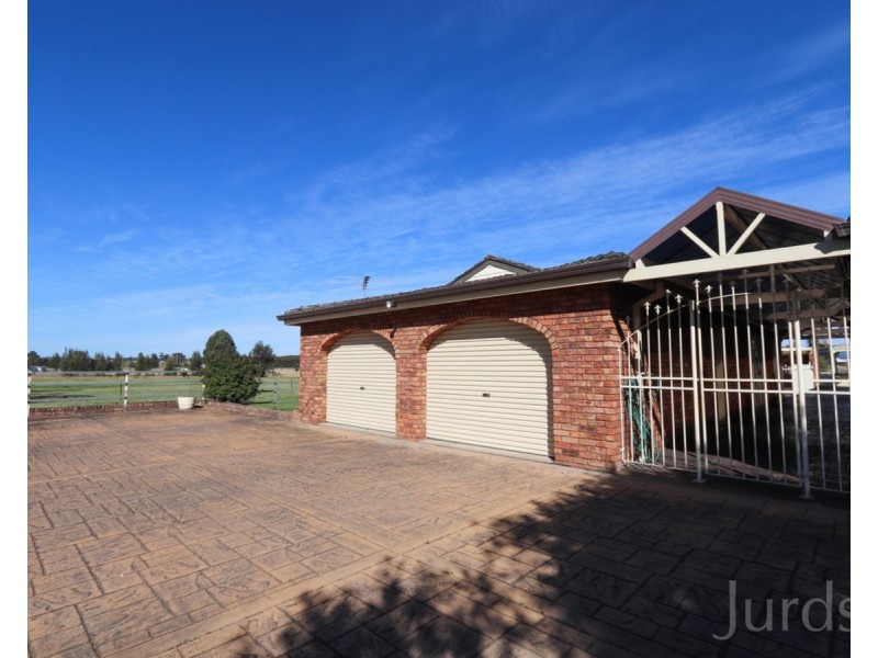 120 Wine Country Drive, Nulkaba NSW 2325