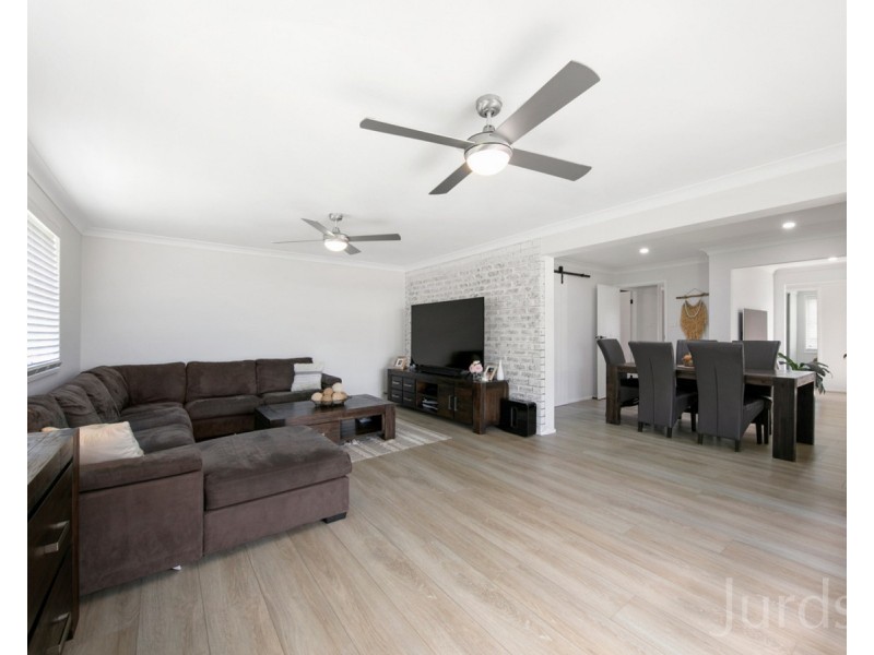 37 Mavis Street, Cessnock NSW 2325