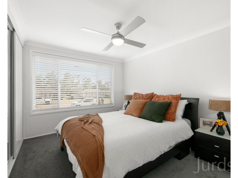 37 Mavis Street, Cessnock NSW 2325