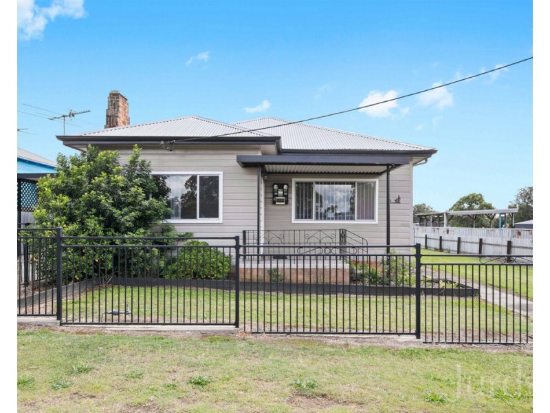 73 Armidale Street, Abermain NSW 2326
