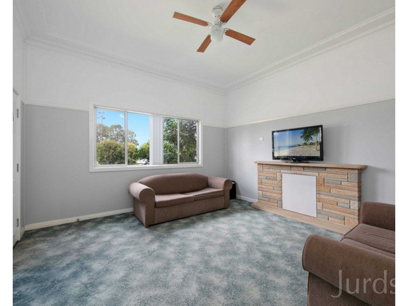 73 Armidale Street, Abermain NSW 2326