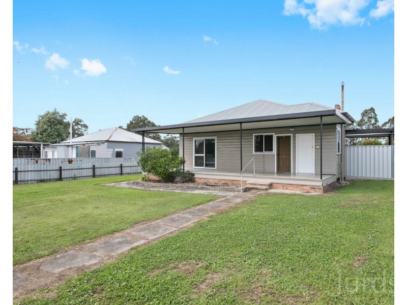 73 Armidale Street, Abermain NSW 2326