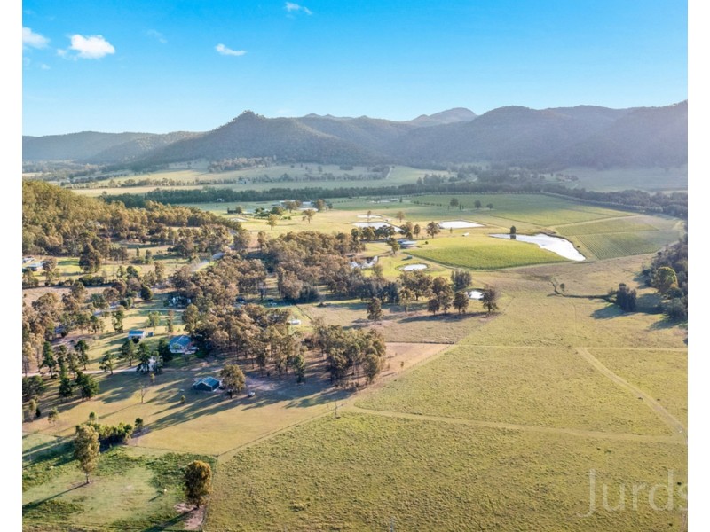 610 Wollombi Road, Broke NSW 2330