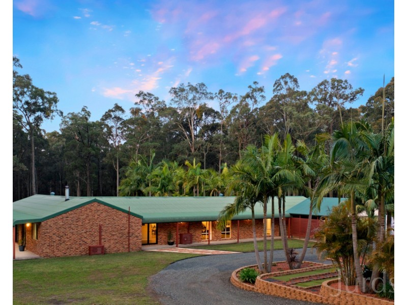 245 Sandy Creek Road, Mount Vincent NSW 2323