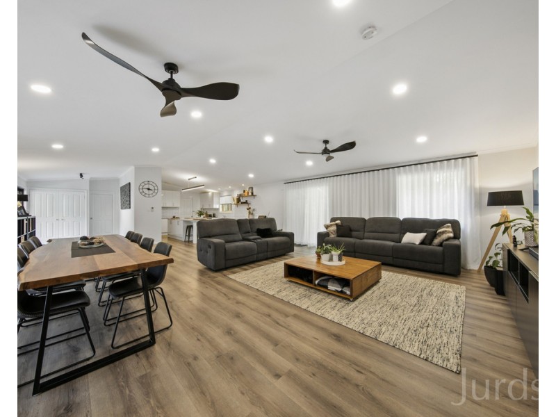 245 Sandy Creek Road, Mount Vincent NSW 2323