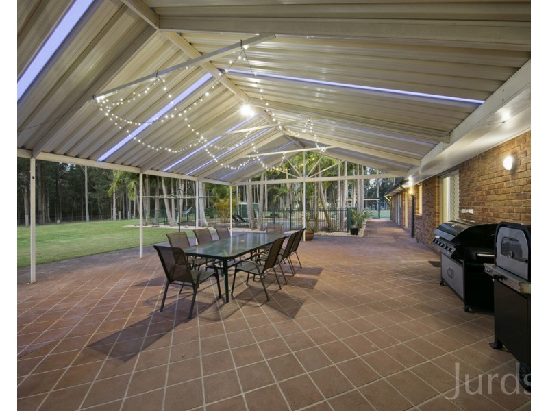 245 Sandy Creek Road, Mount Vincent NSW 2323