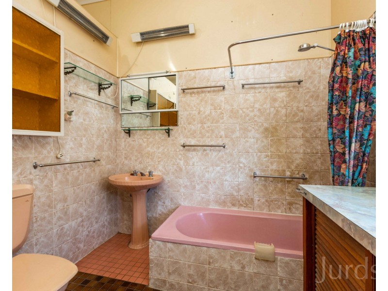 15 Westcott Street, Cessnock NSW 2325