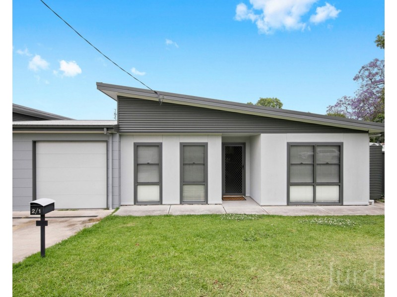 2/1 Elizabeth Street, Cessnock NSW 2325