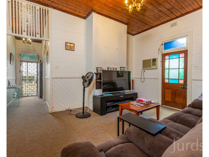 69 Love Street, Cessnock NSW 2325