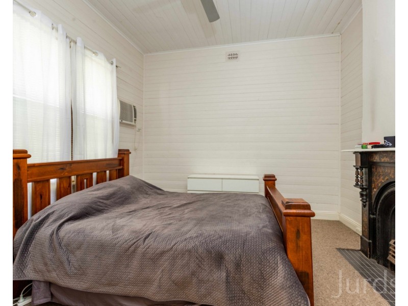 69 Love Street, Cessnock NSW 2325