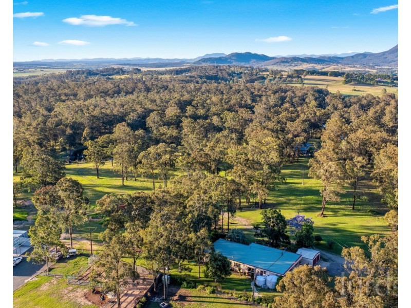215 McMullins Road, Branxton NSW 2335
