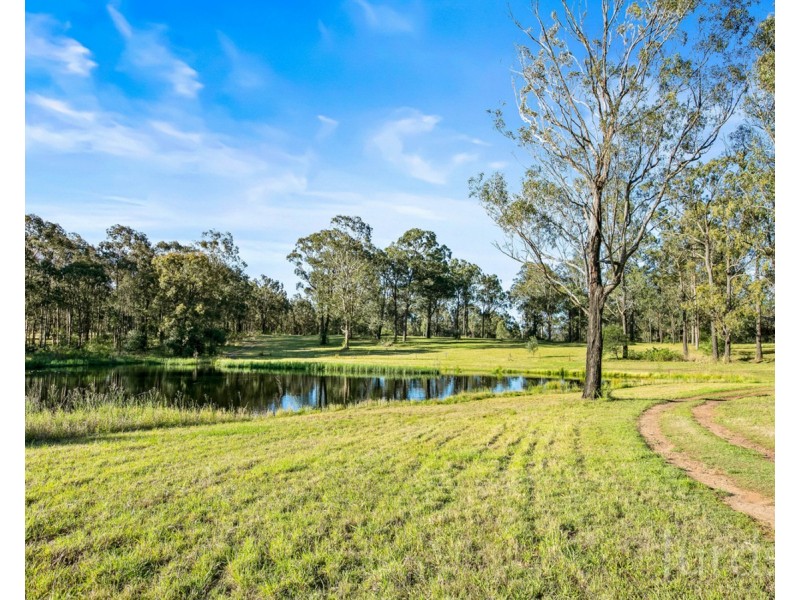 215 McMullins Road, Branxton NSW 2335