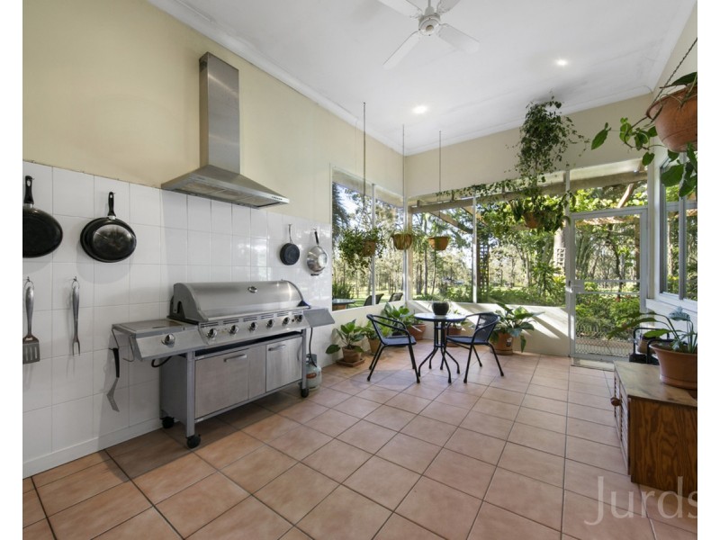 215 McMullins Road, Branxton NSW 2335