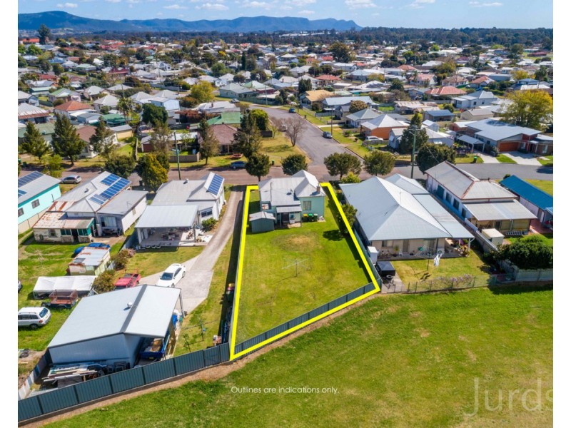 16 Lightfoot Street, Cessnock NSW 2325