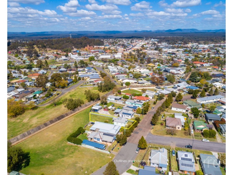 16 Lightfoot Street, Cessnock NSW 2325